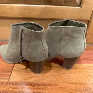 Heeled boots
